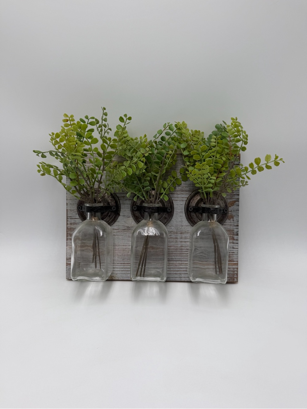 Rustic Farmhouse Wall Vase Decor Wood Panel 3 Glass Bottle Bud Vases Floral